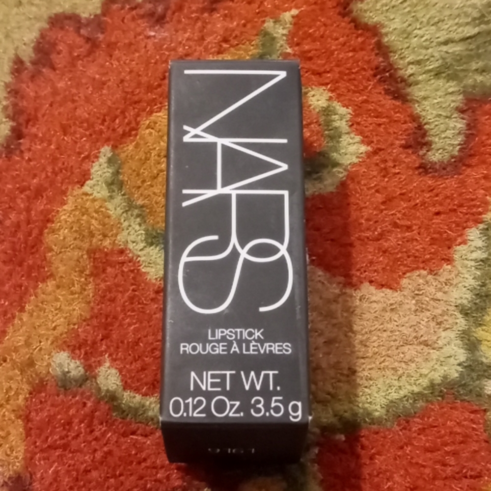 Nars lipstick - Miramar Satin 2925